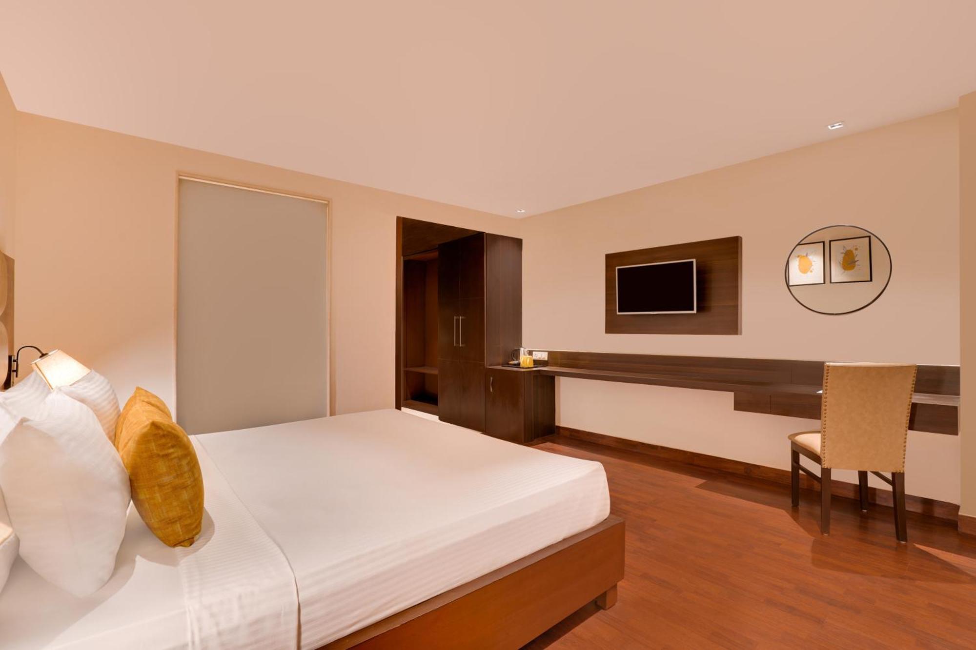 Lemon Tree Hotel, Noida Eksteriør billede