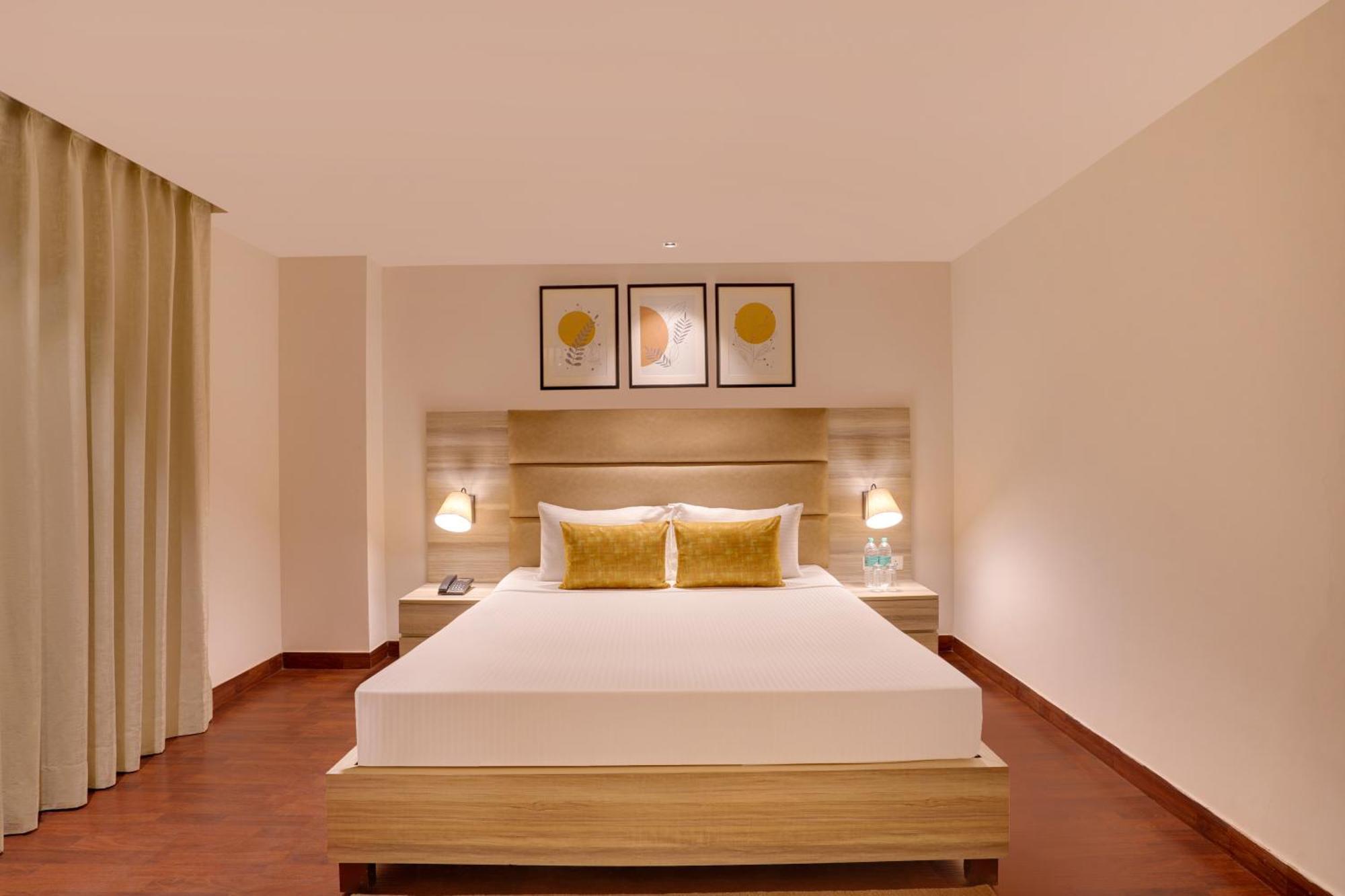 Lemon Tree Hotel, Noida Eksteriør billede