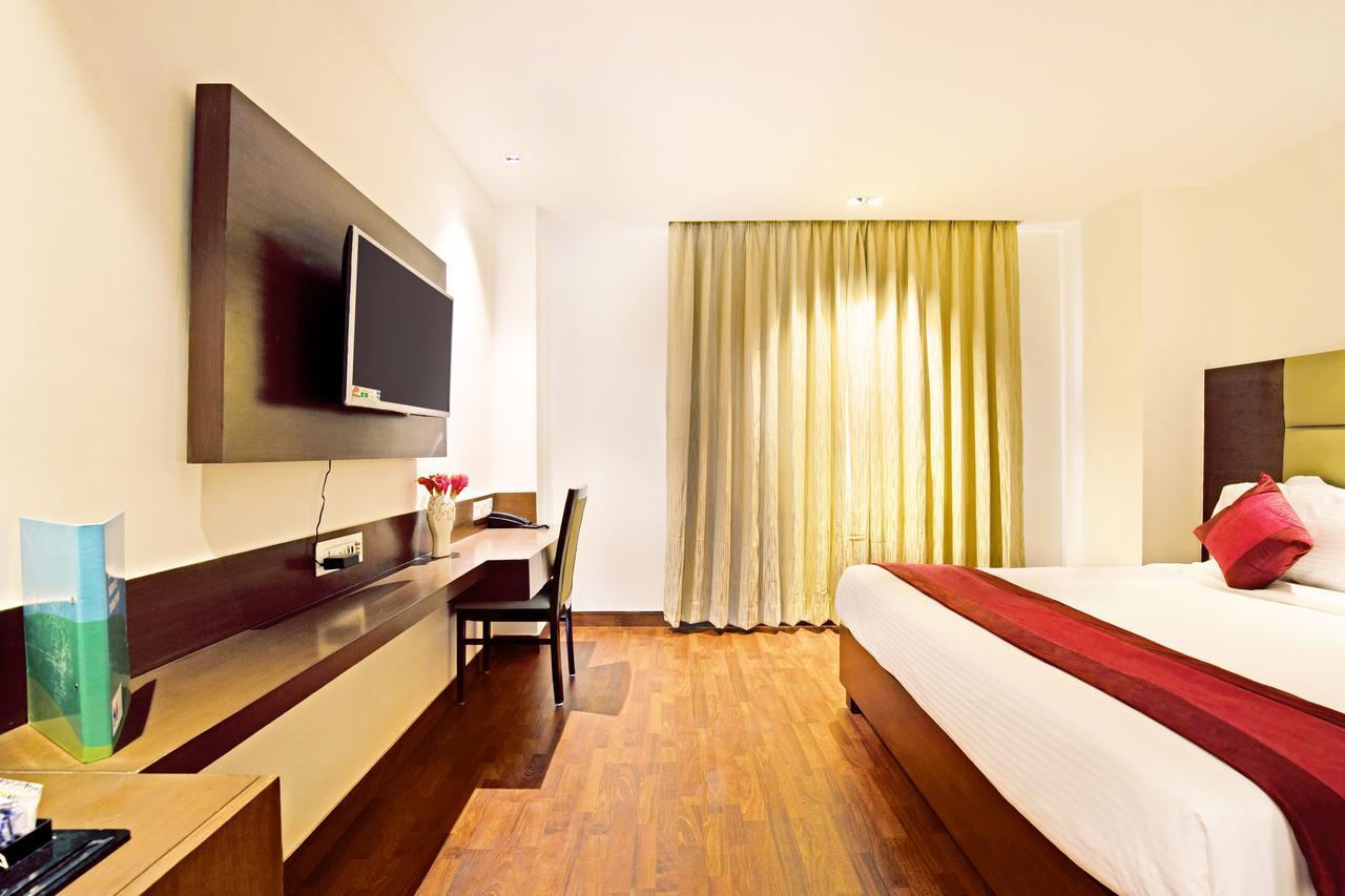 Lemon Tree Hotel, Noida Eksteriør billede