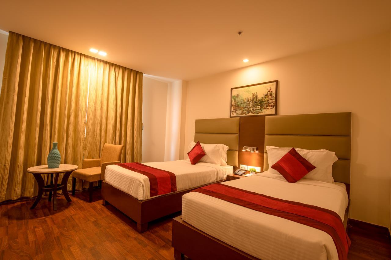 Lemon Tree Hotel, Noida Eksteriør billede