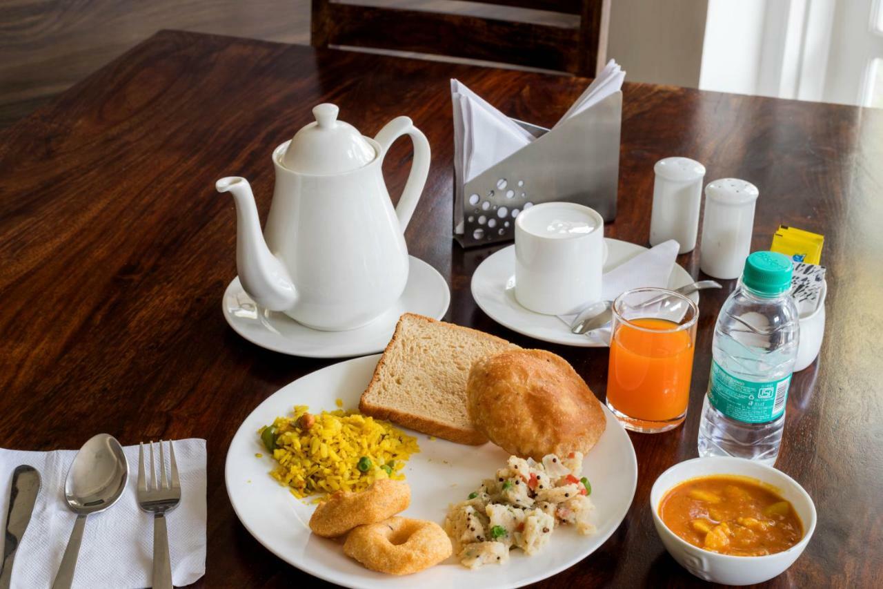 Lemon Tree Hotel, Noida Eksteriør billede